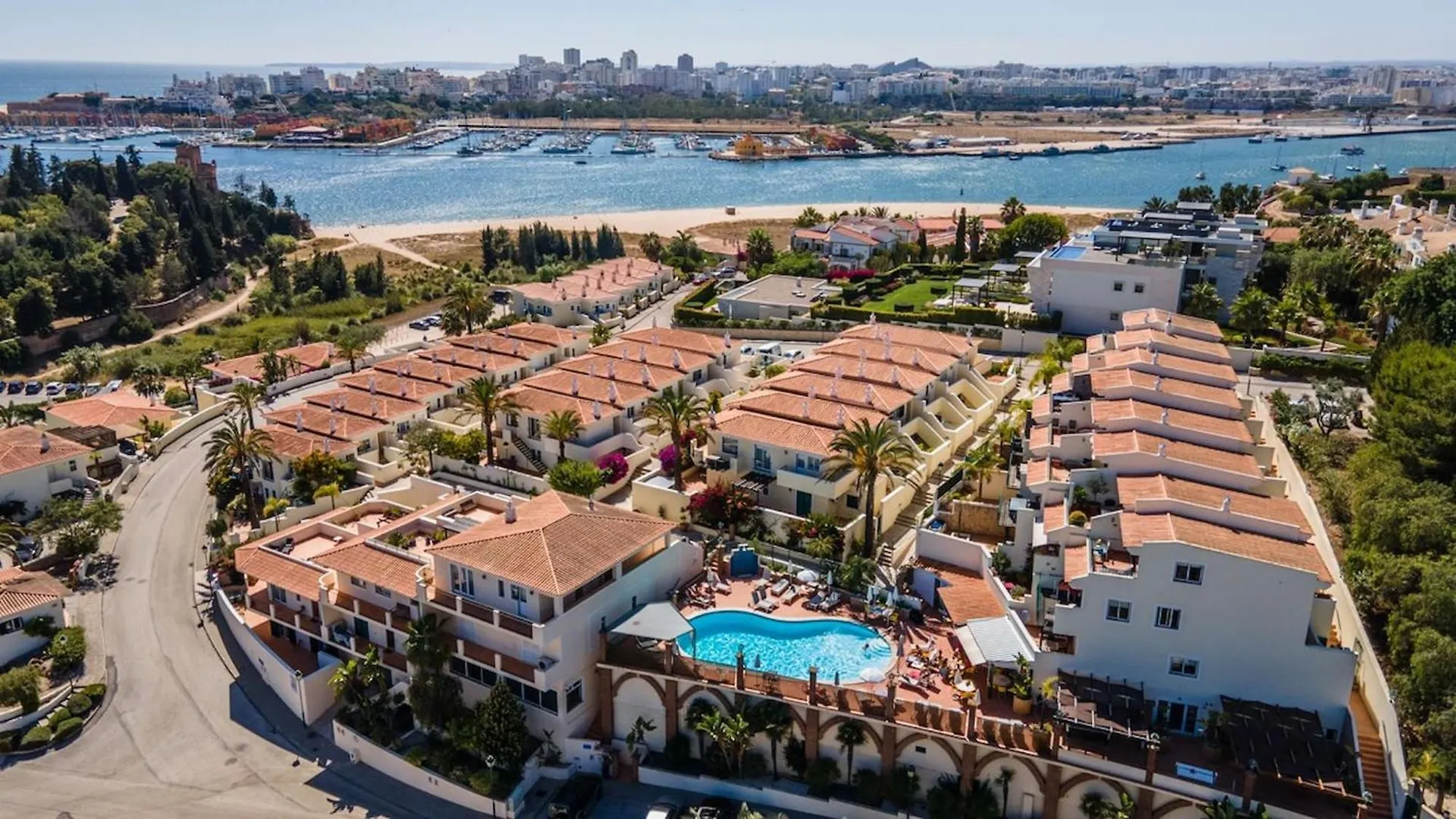 32 Vila Castelo Casa Figueira - Great Townhouse Ferragudo  Holiday home